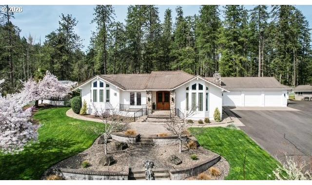 37691 Upper Camp Creek Road Springfield, OR 97478 - Photo 4 of 48 Gallery Image 4