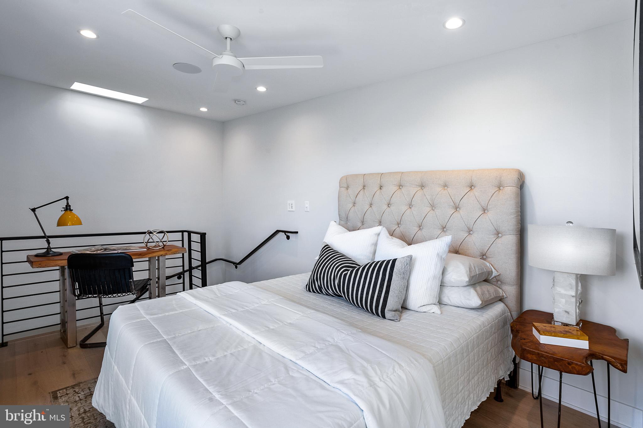 3933 14th Street Northwest, Unit PH8 Washington, DC 20011 - Photo 25 of 35