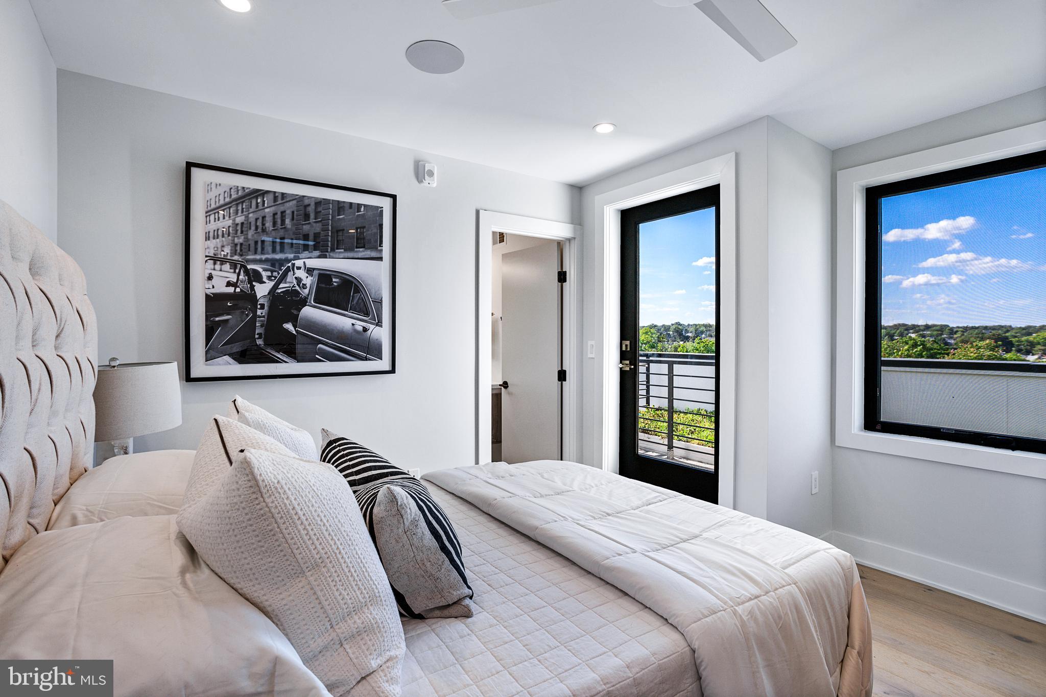 3933 14th Street Northwest, Unit PH8 Washington, DC 20011 - Photo 26 of 35