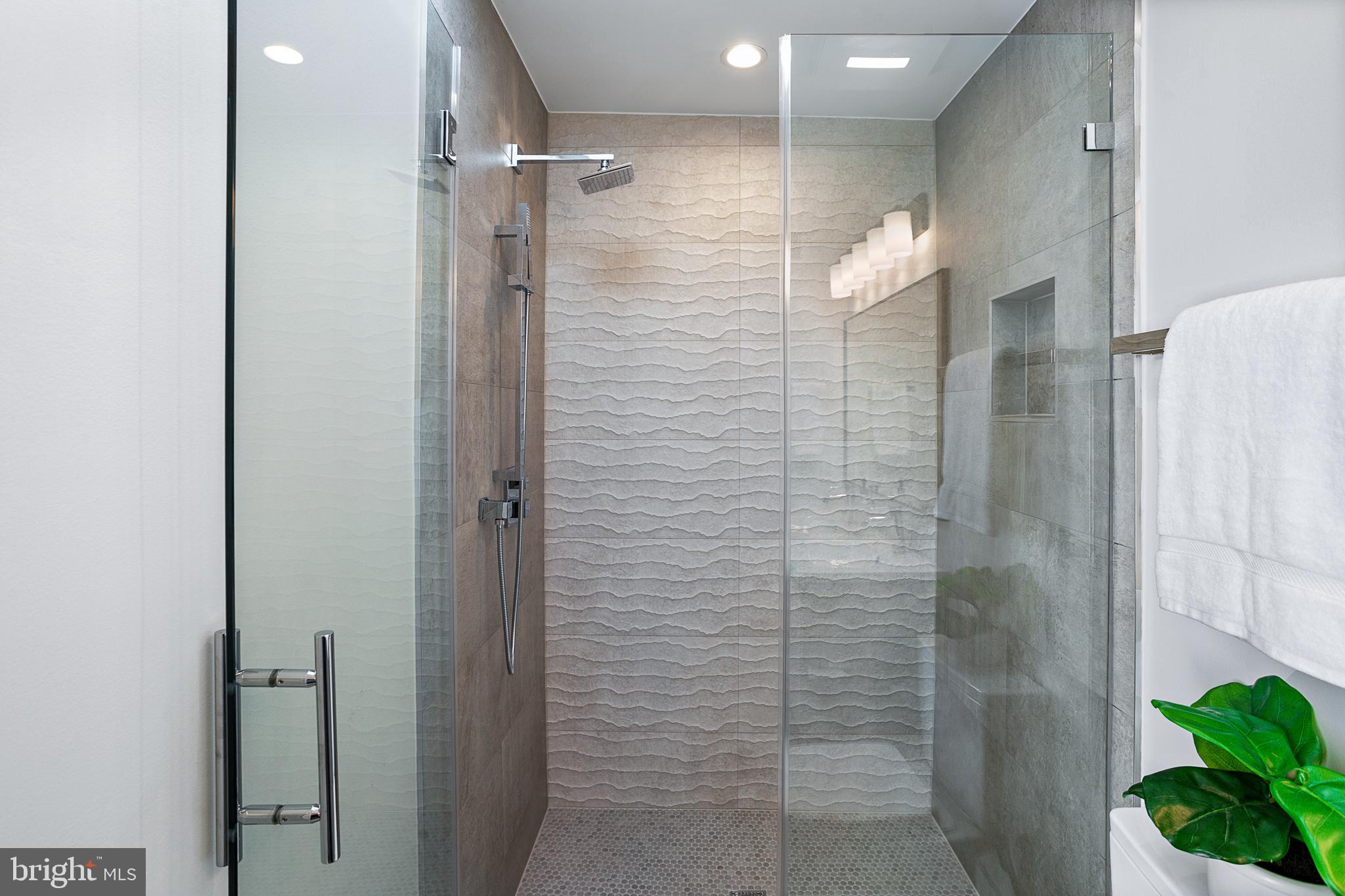 3933 14th Street Northwest, Unit PH8 Washington, DC 20011 - Photo 28 of 35