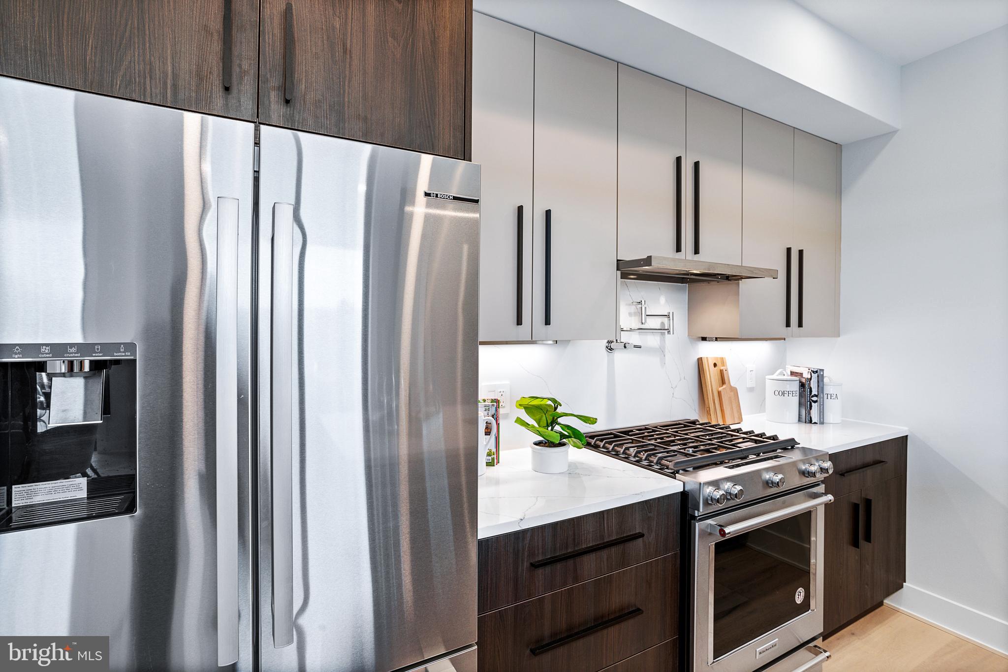 3933 14th Street Northwest, Unit PH8 Washington, DC 20011 - Photo 9 of 35