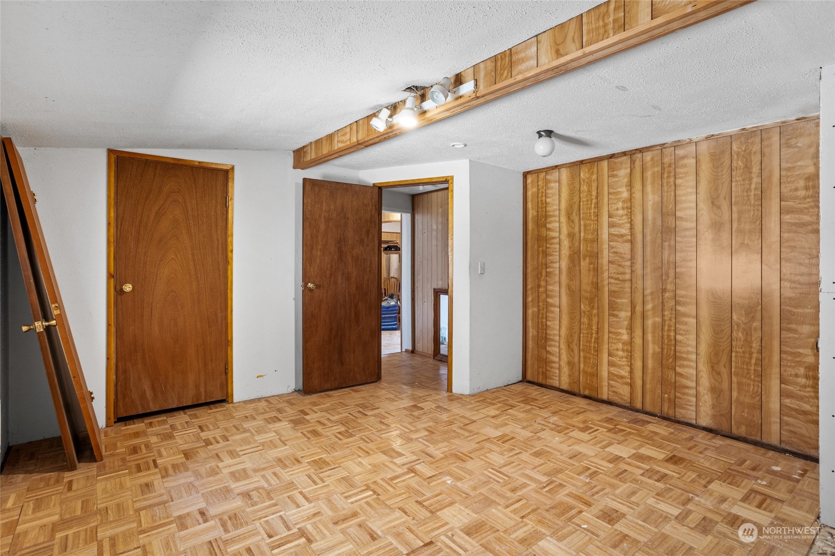 1880 Thomas Road Ellensburg, WA 98926 - Photo 16 of 36 Gallery Image 16