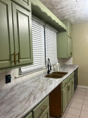 $1,800 | 1804 Foster Avenue, Memphis, TN 38114