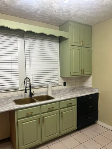 $1,800 | 1804 Foster Avenue, Memphis, TN 38114