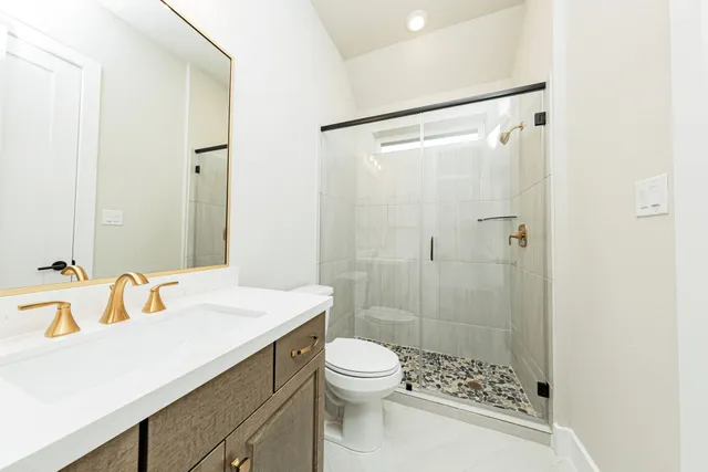 $681,848 | 19219 Seabiscuit Stable Trail, Tomball, TX 77377