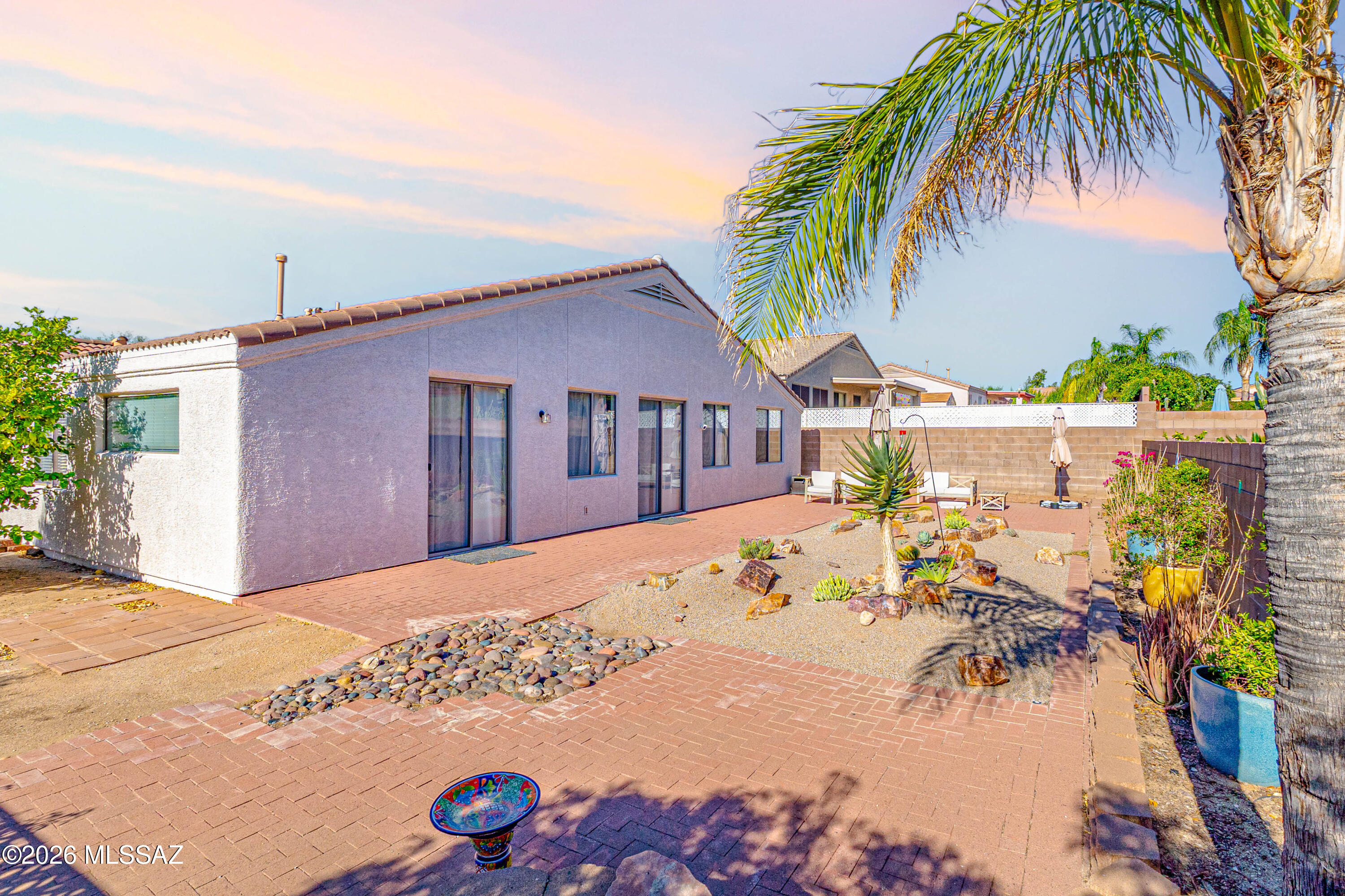 446 West Silvertip Road Tucson, AZ 85737 - Photo 42 of 51 Well Landscaped Backyard