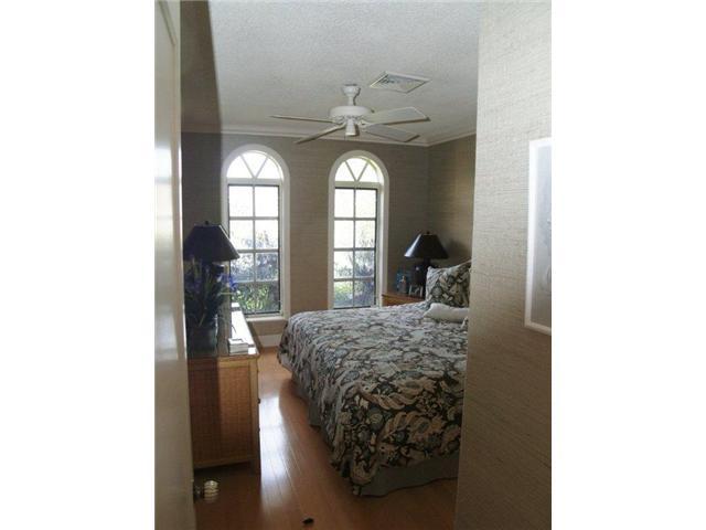 856 Dover Street Boca Raton, FL 33487 - Photo 9 of 16 Additional Photo