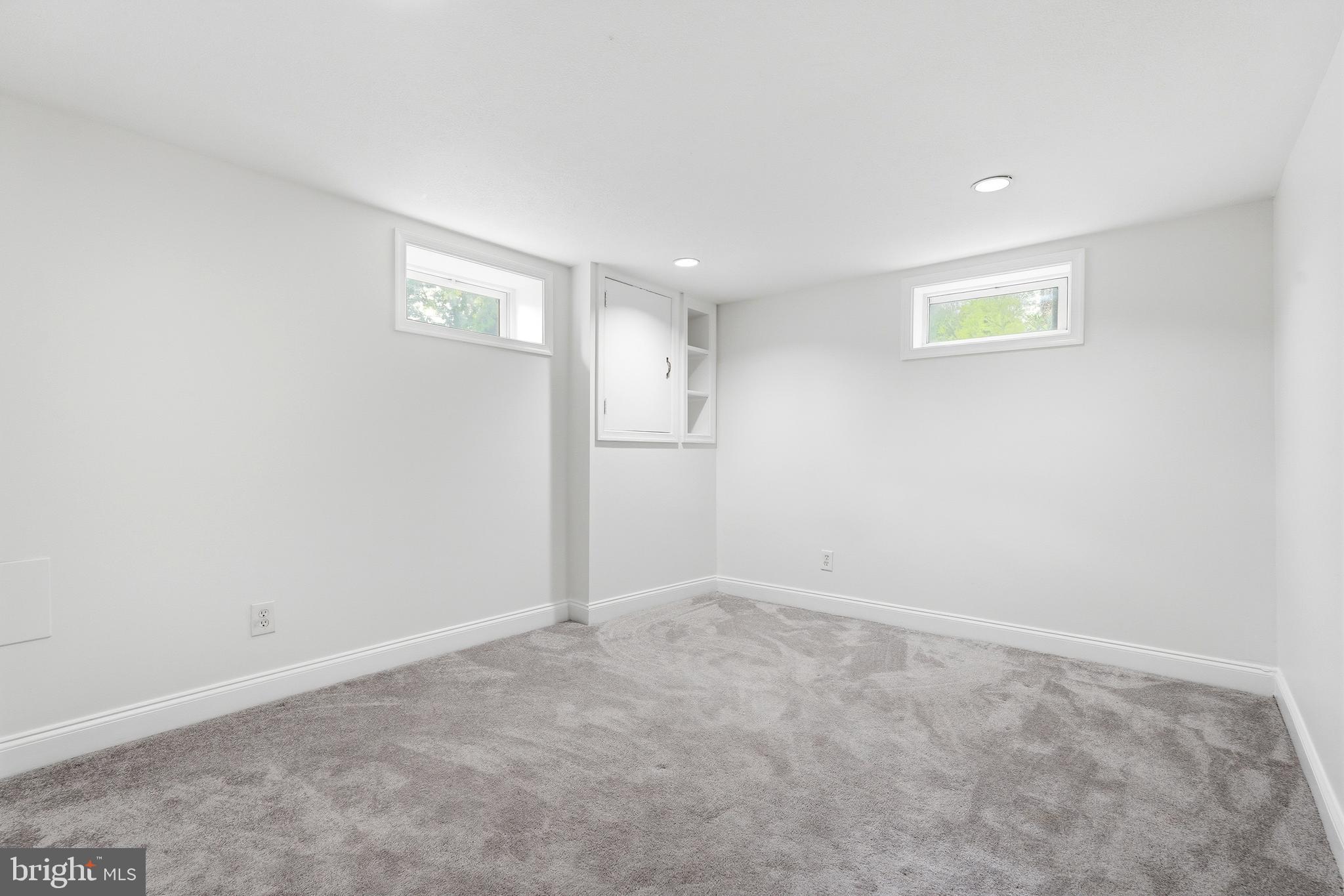 10813 Jewett Street Silver Spring, MD 20902 - Photo 23 of 36