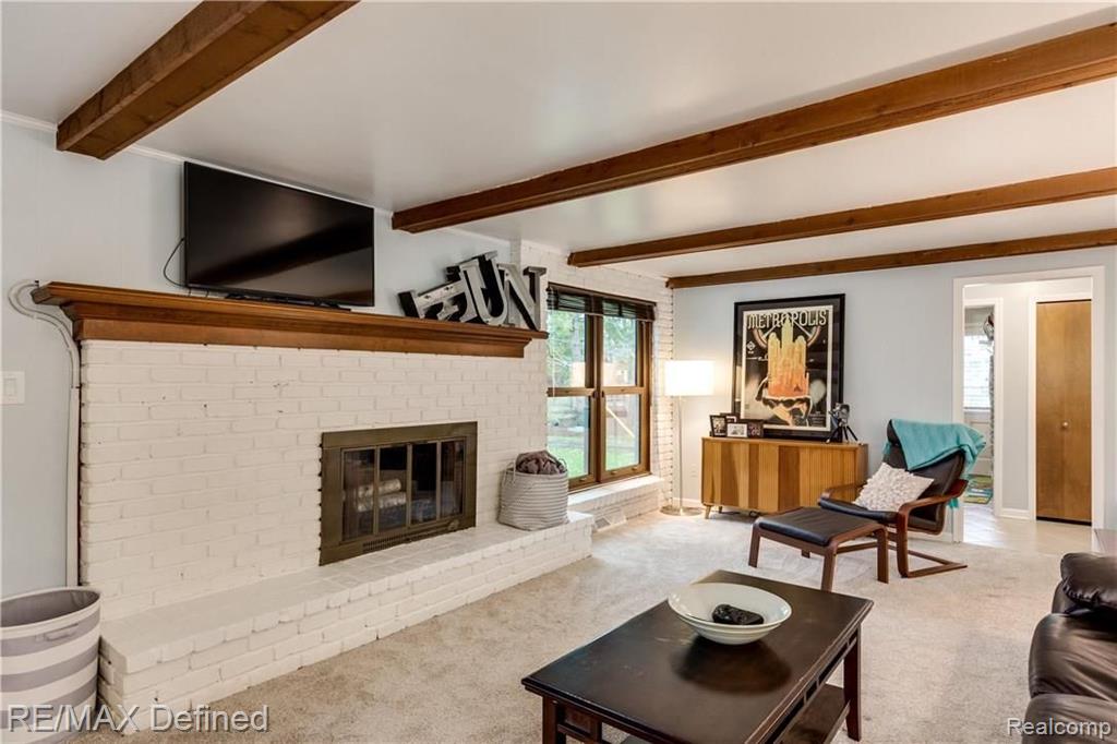 29709 Fox Grove Road Farmington Hills, MI 48334 - Photo 9 of 26