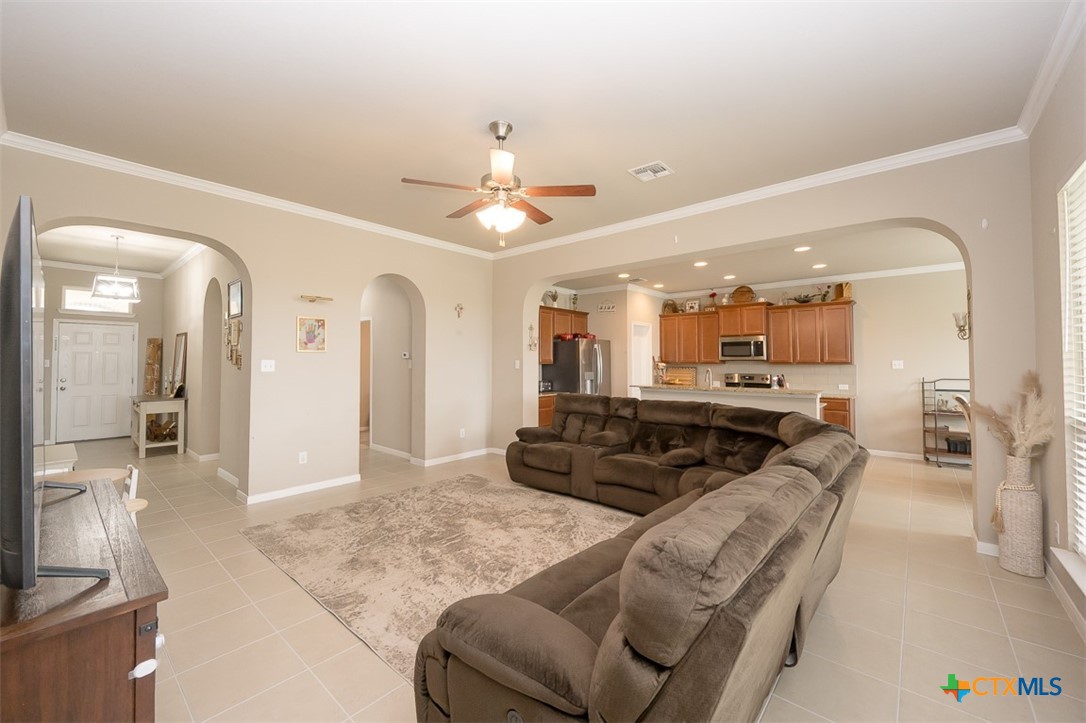 6148 Wheaton Loop Temple, TX 76502 - Photo 8 of 27