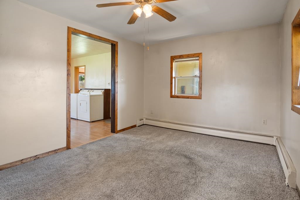 210 North Oak Street Crivitz, WI 54114 - Photo 14 of 45
