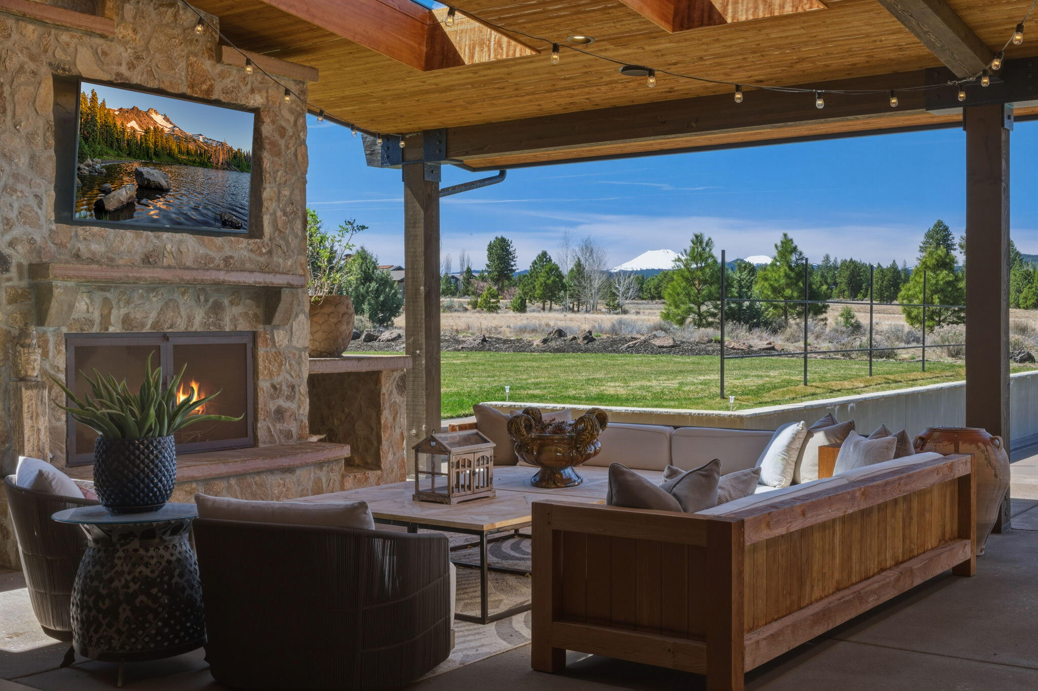 19100 Macalpine Loop Bend, OR 97702 - Photo 4 of 56 Pool Outdoor Living & Fireplace