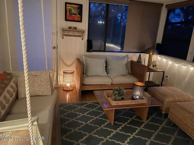 $2,500 | 1421 Clover Road, Long Pond, PA 18334