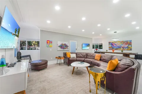 $1,145,000 | 1532 Northeast 144th Street, Miami, FL 33161