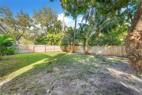 $1,145,000 | 1532 Northeast 144th Street, Miami, FL 33161