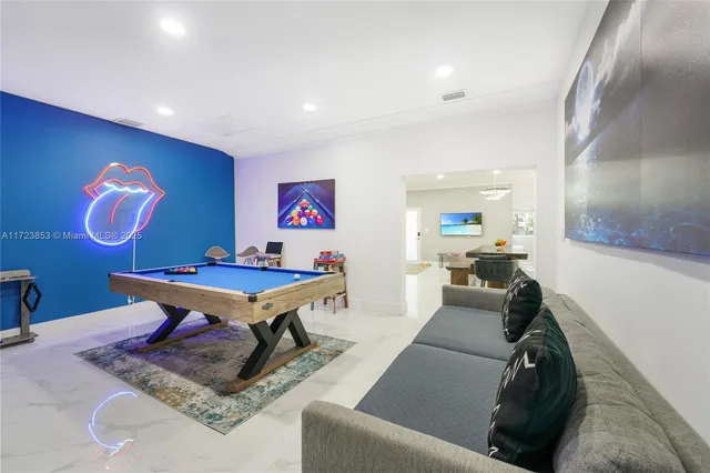 $1,145,000 | 1532 Northeast 144th Street, Miami, FL 33161