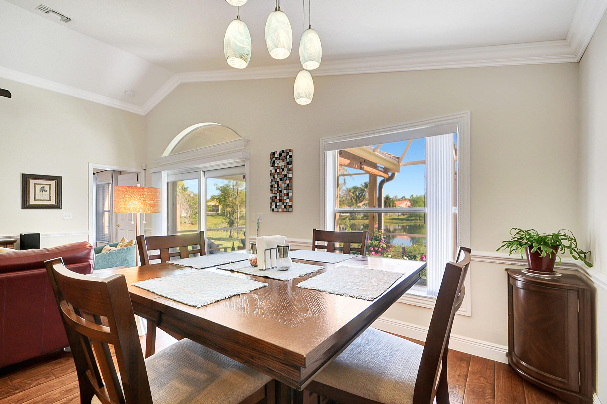 1738 Barnstable Road Wellington, FL 33414 - Photo 11 of 47 Eating Area