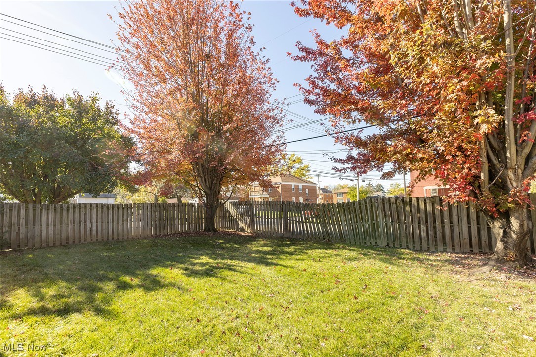 6168 Manchester Road Parma, OH 44129 - Photo 23 of 25 Fully-fenced back yard