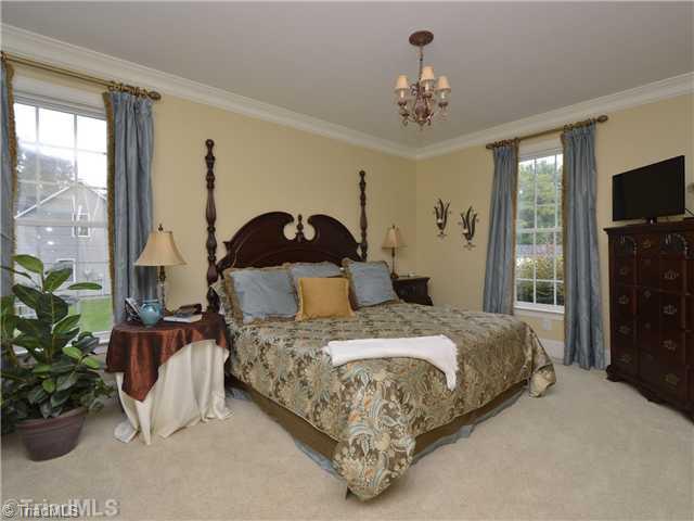 9285 Center Grove Church Road Clemmons, NC 27012 - Photo 8 of 16 Master Bedroom.