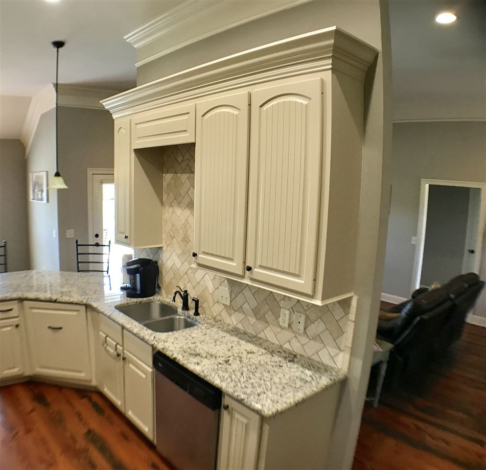 1947 East Ridge Circle Madison, MS 39110 - Photo 28 of 44 Photo 28