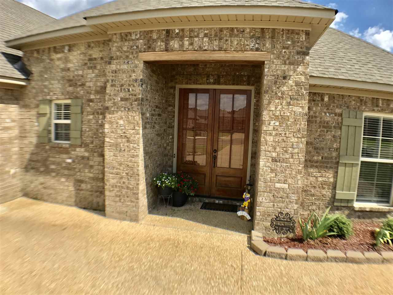 1947 East Ridge Circle Madison, MS 39110 - Photo 5 of 44 Photo 5