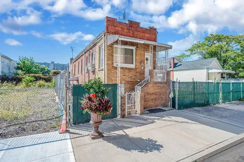 $550,000 | 133-24 78th Street | Lindenwood