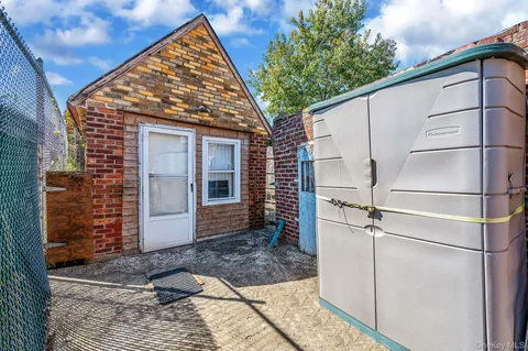 $550,000 | 133-24 78th Street | Lindenwood