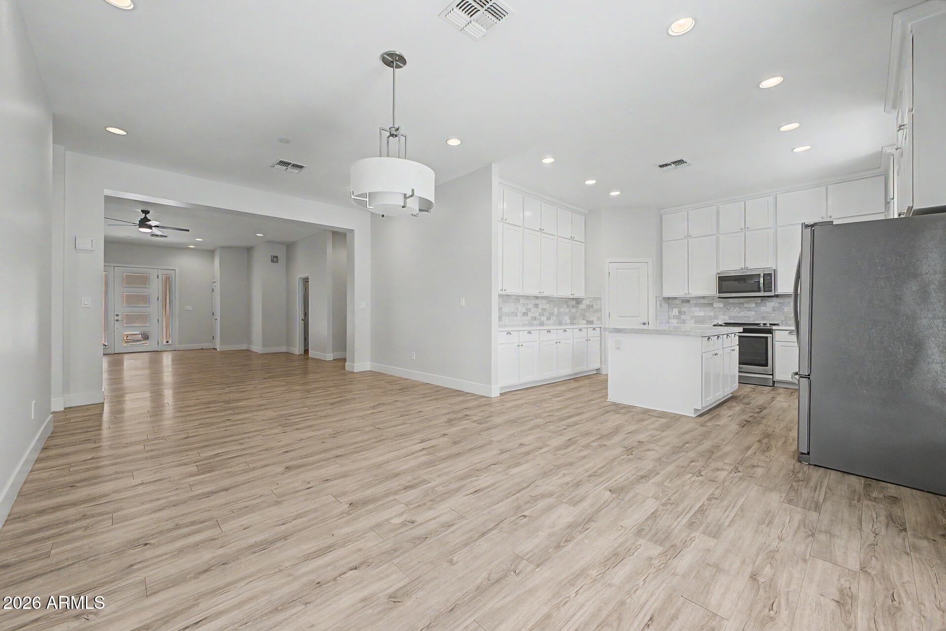 2245 East Cheery Lynn Road Phoenix, AZ 85016 - Photo 5 of 23 9 - Cheery Lynn