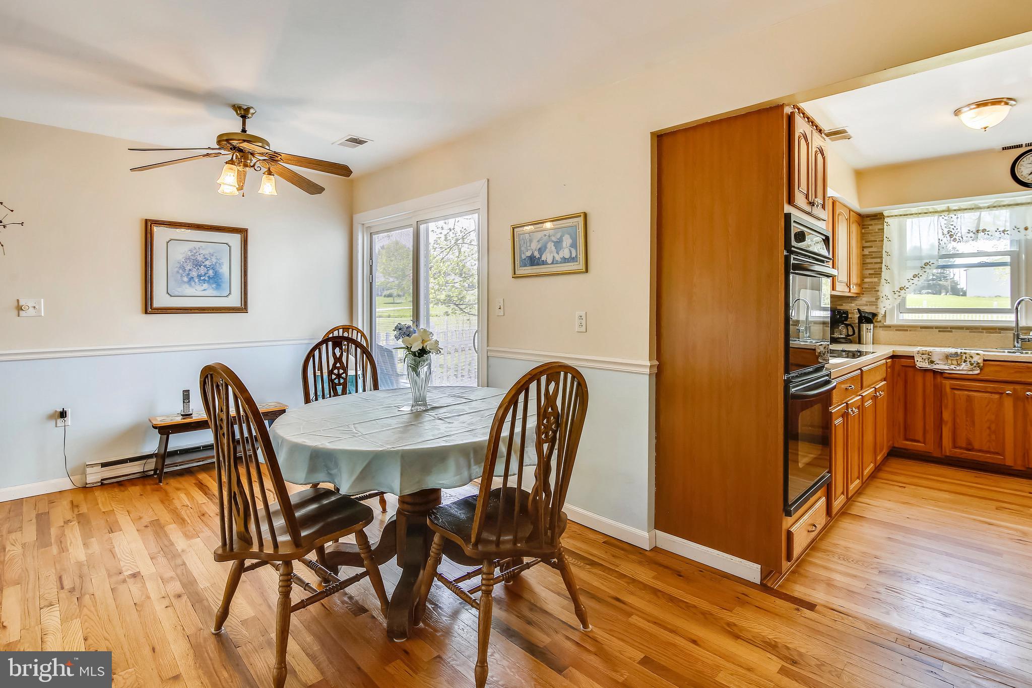 2621 Braddock Road Mount Airy, MD 21771 - Photo 11 of 31 Dining Room