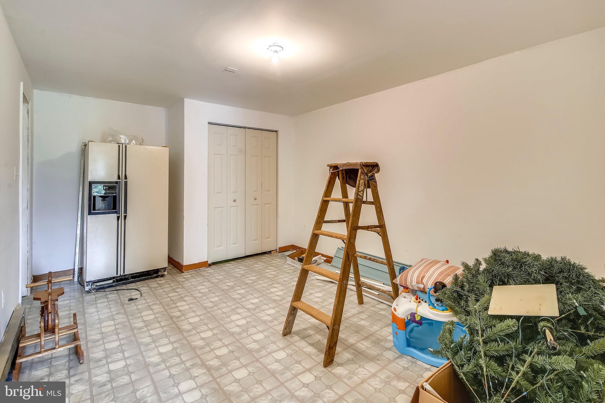 2621 Braddock Road Mount Airy, MD 21771 - Photo 20 of 31 Possible Storage