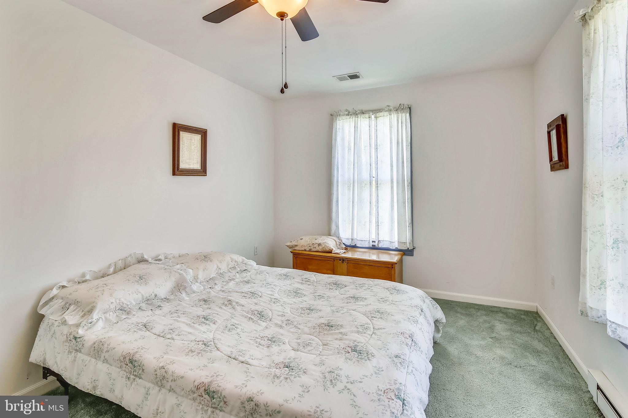 2621 Braddock Road Mount Airy, MD 21771 - Photo 22 of 31 2nd Bedroom