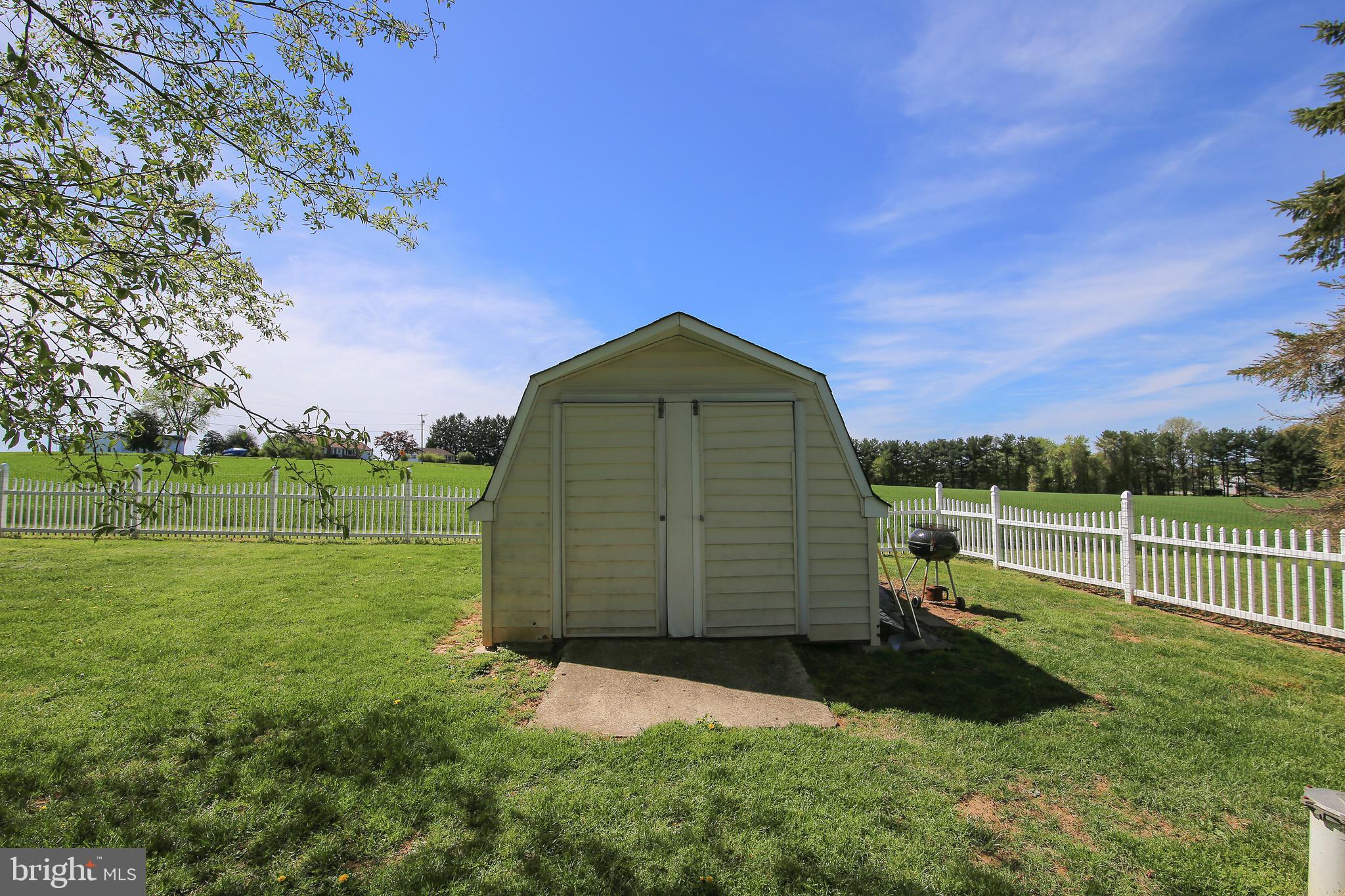 2621 Braddock Road Mount Airy, MD 21771 - Photo 7 of 31 Extra sotrage