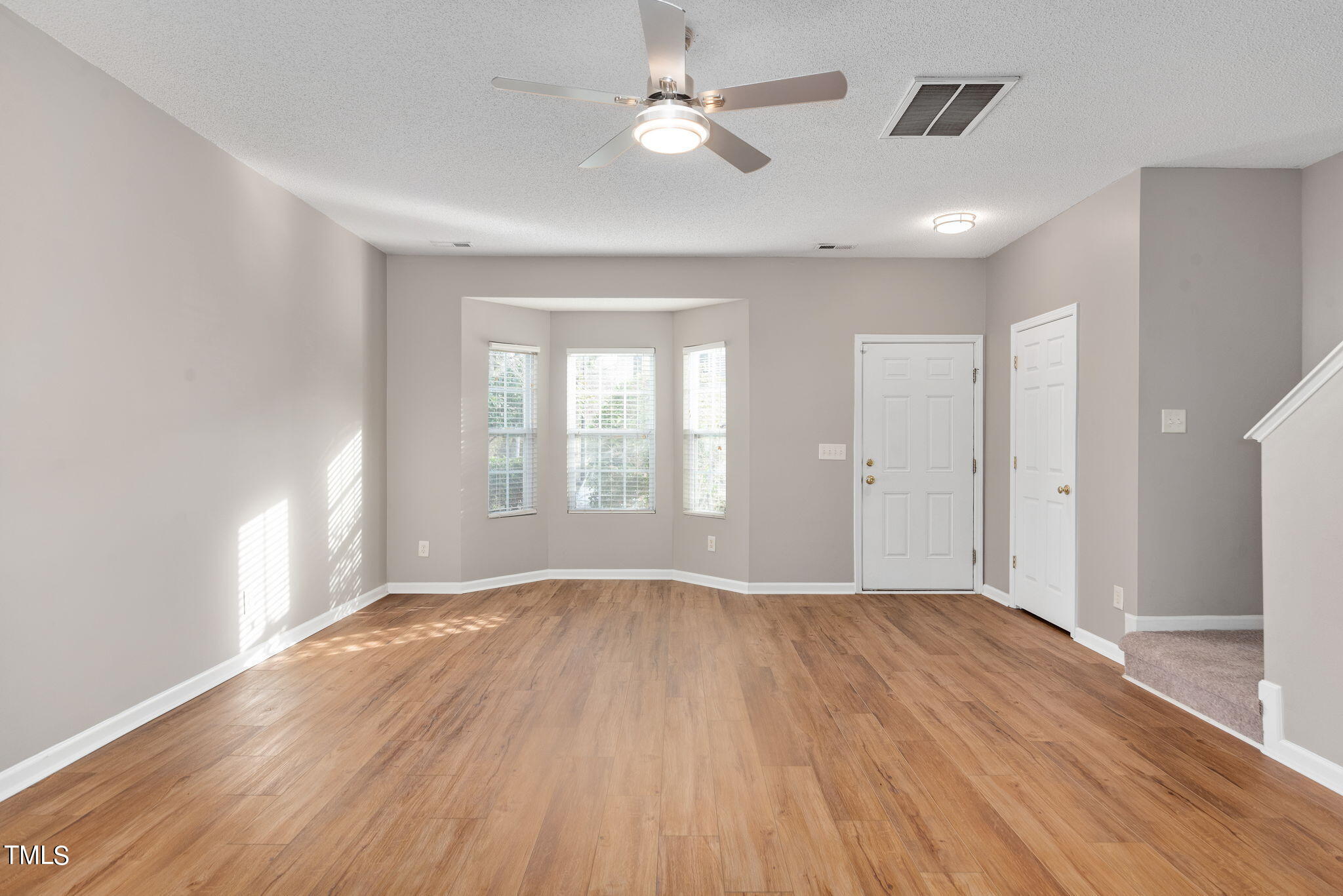 420 Alero Road Raleigh, NC 27610 - Photo 6 of 28 420 Alero Road Raleigh_JRKnowles_Photogr