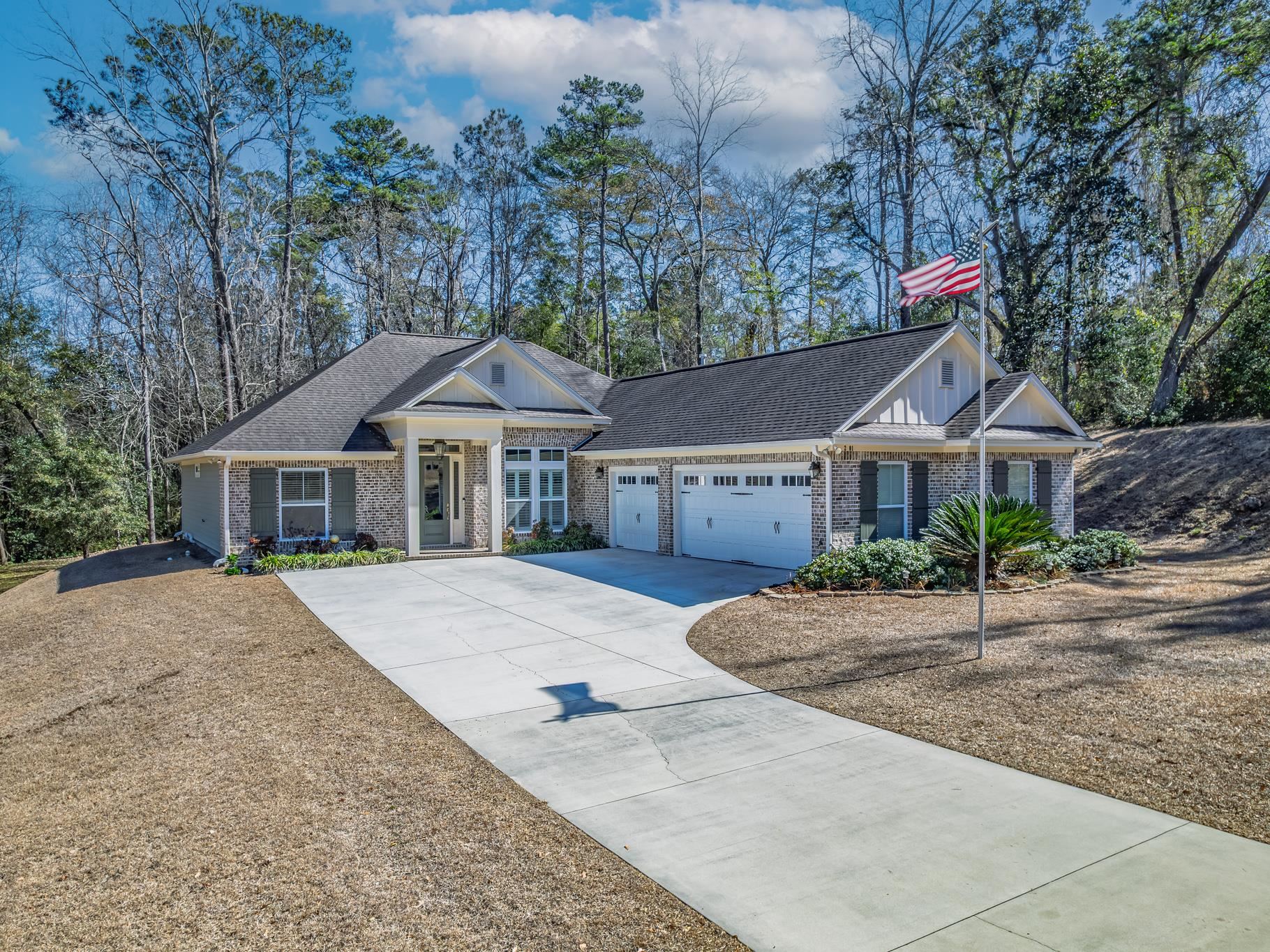 2801 Hadley Road Tallahassee, FL 32309 - Photo 2 of 49