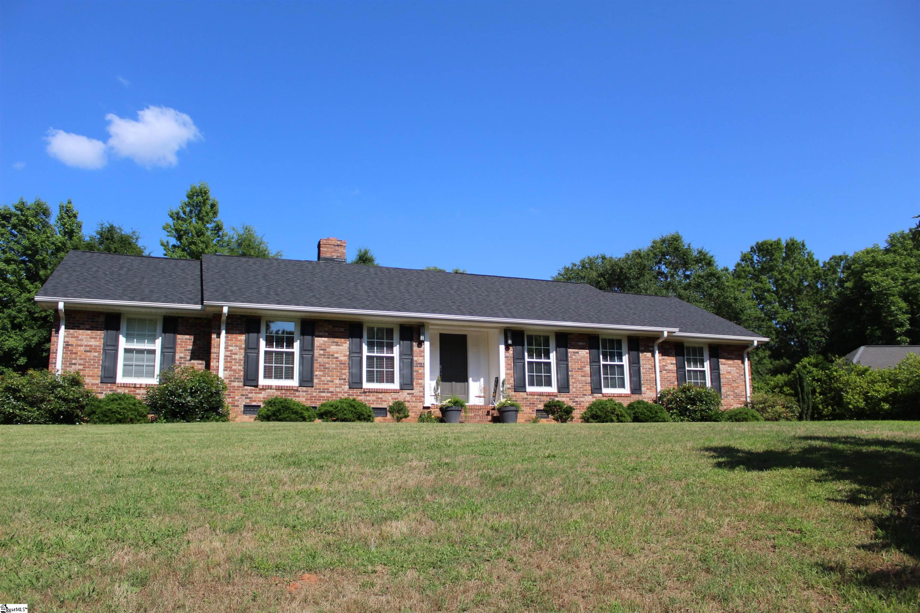 103 Overlook Terrace, Laurens, SC 29360 Compass