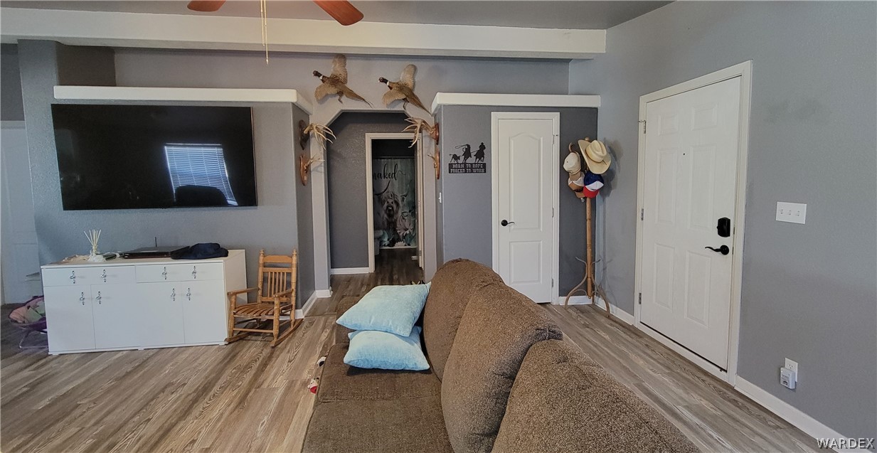 3440 Horn Road Golden Valley, AZ 86413 - Photo 11 of 45