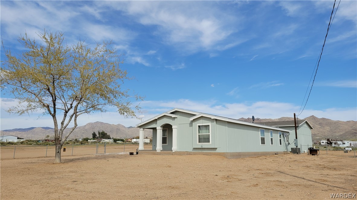 3440 Horn Road Golden Valley, AZ 86413 - Photo 3 of 45