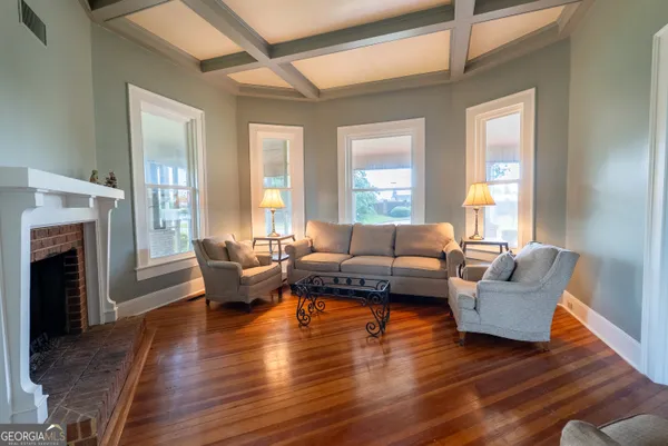 $299,000 | 212 Hand Avenue West, Pelham, GA 31779