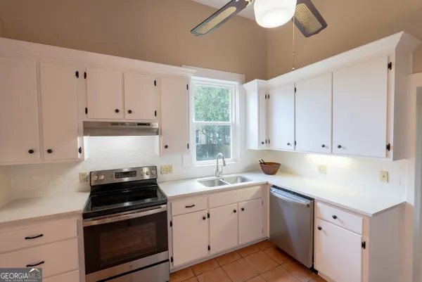 $299,000 | 212 Hand Avenue West, Pelham, GA 31779