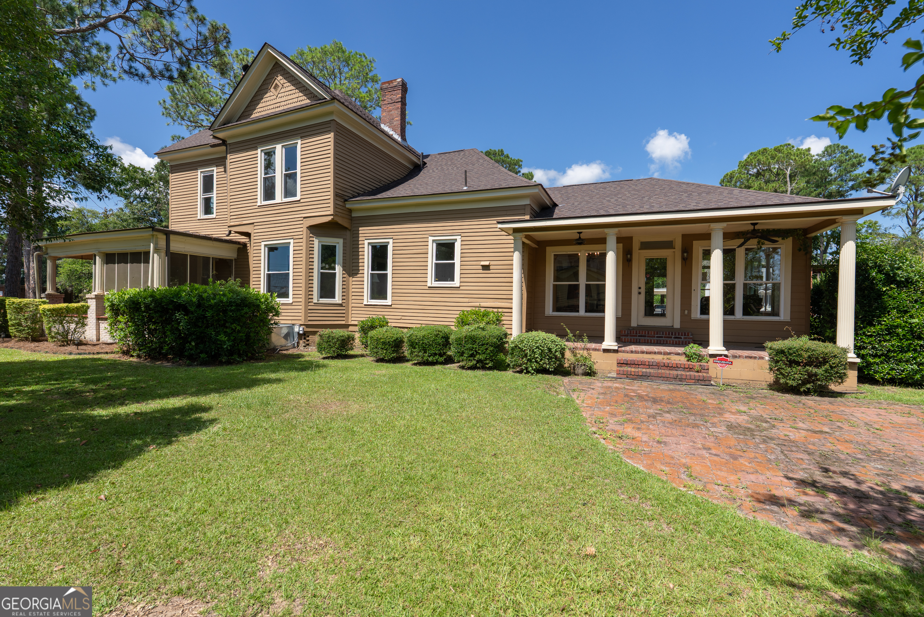 212 Hand Avenue West Pelham, GA 31779 - Photo 71 of 81 front view of a house with a yard