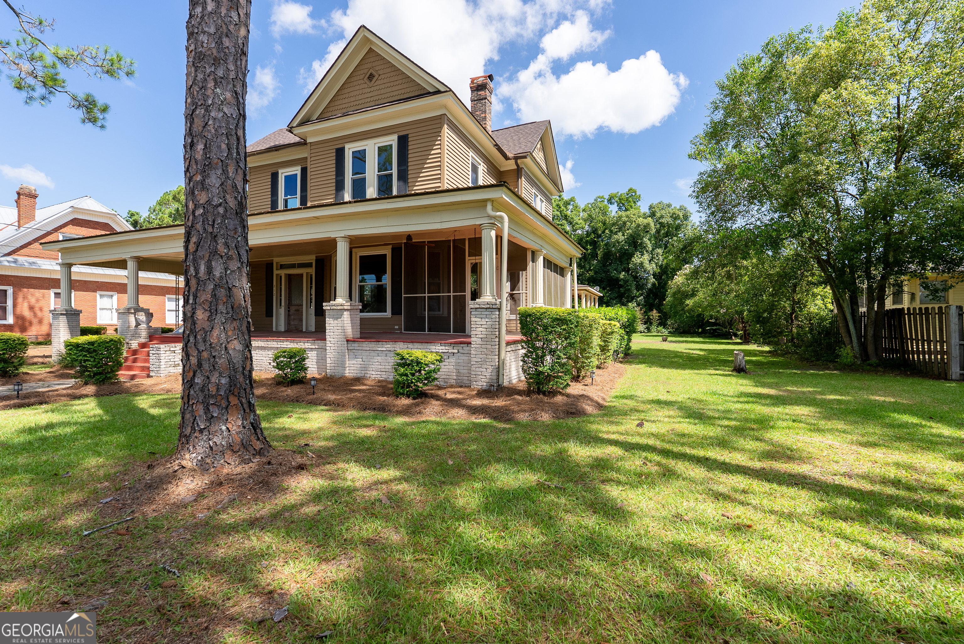 212 Hand Avenue West Pelham, GA 31779 - Photo 74 of 81 a front view of house with yard