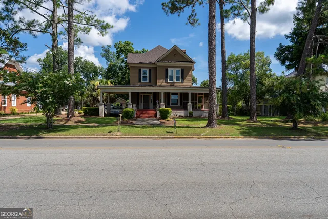 $299,000 | 212 Hand Avenue West, Pelham, GA 31779
