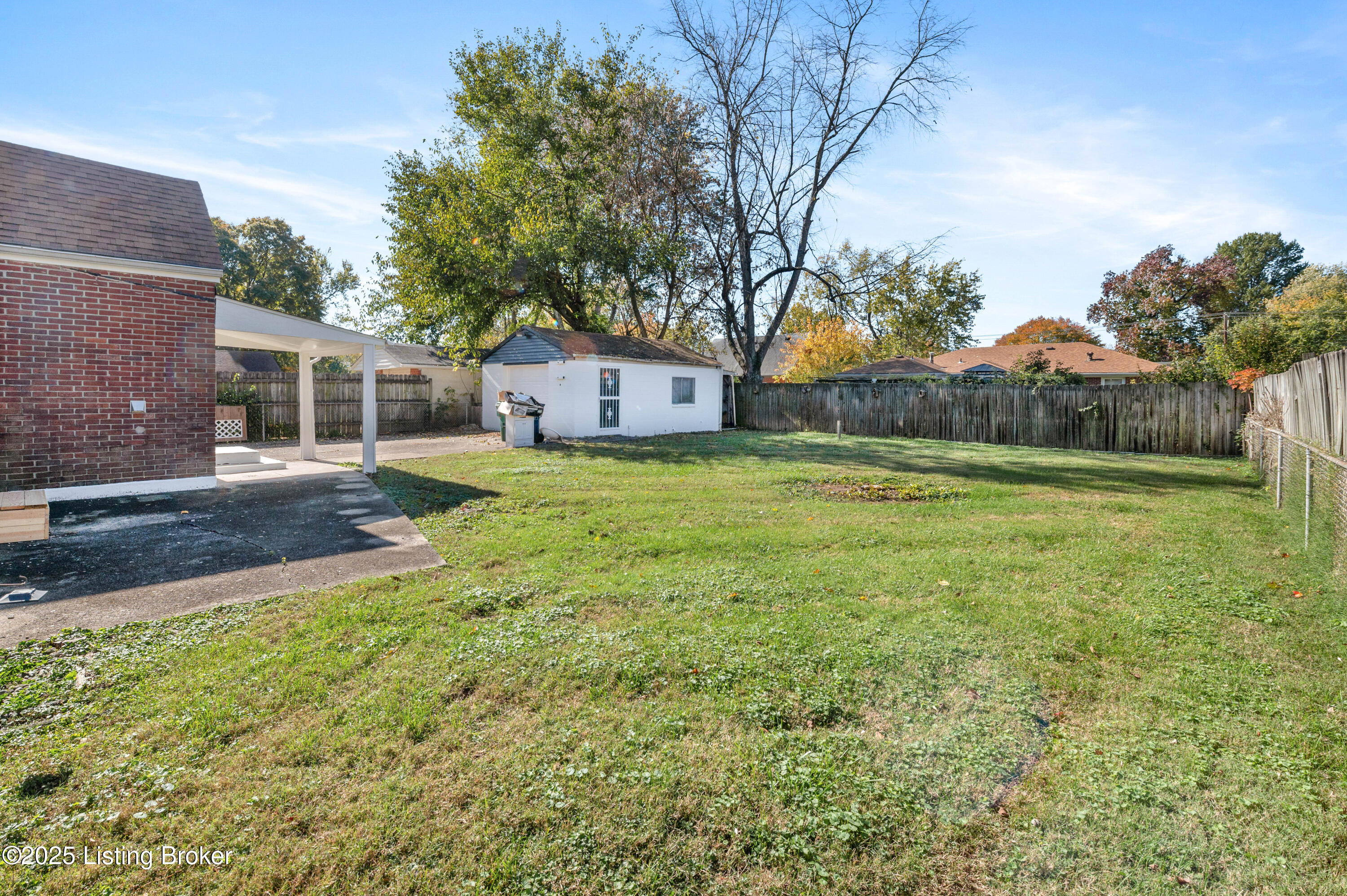 4622 Kiefer Road Louisville, KY 40216 - Photo 32 of 35 4622KeiferRd-31