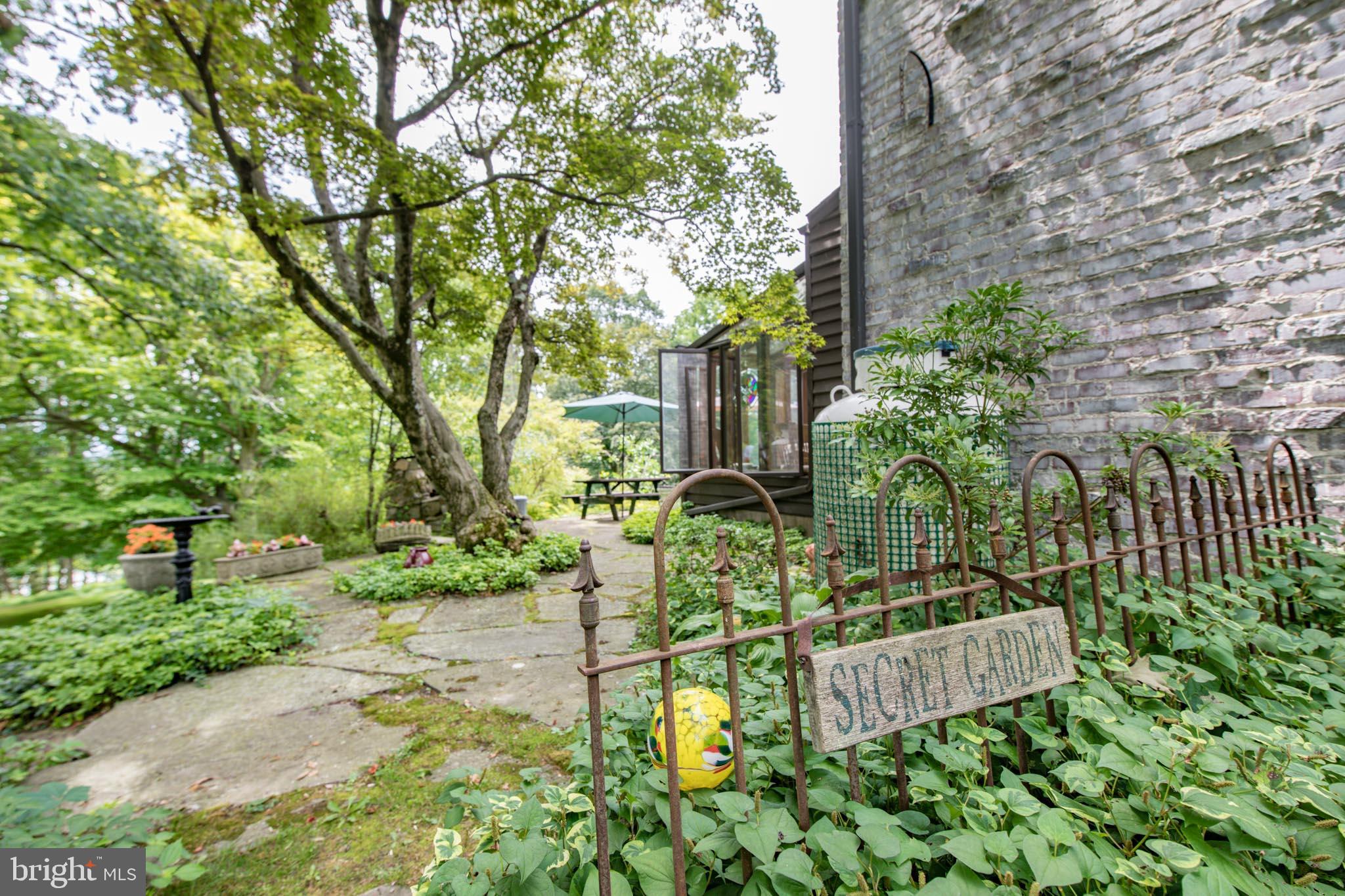 724 Blue Ridge Avenue Bangor, PA 18013 - Photo 17 of 106 Gallery Image 17