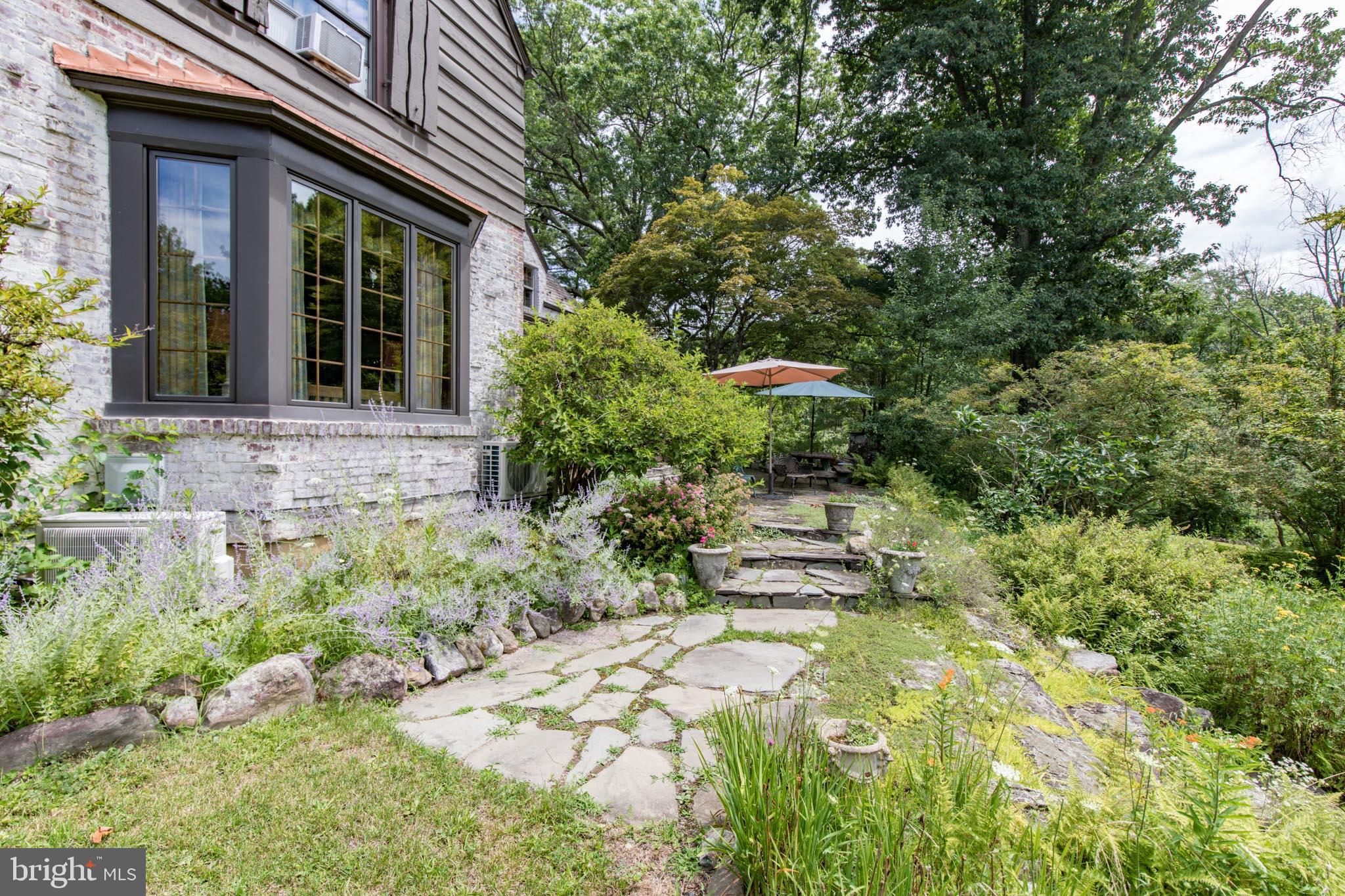 724 Blue Ridge Avenue Bangor, PA 18013 - Photo 10 of 106 Gallery Image 10