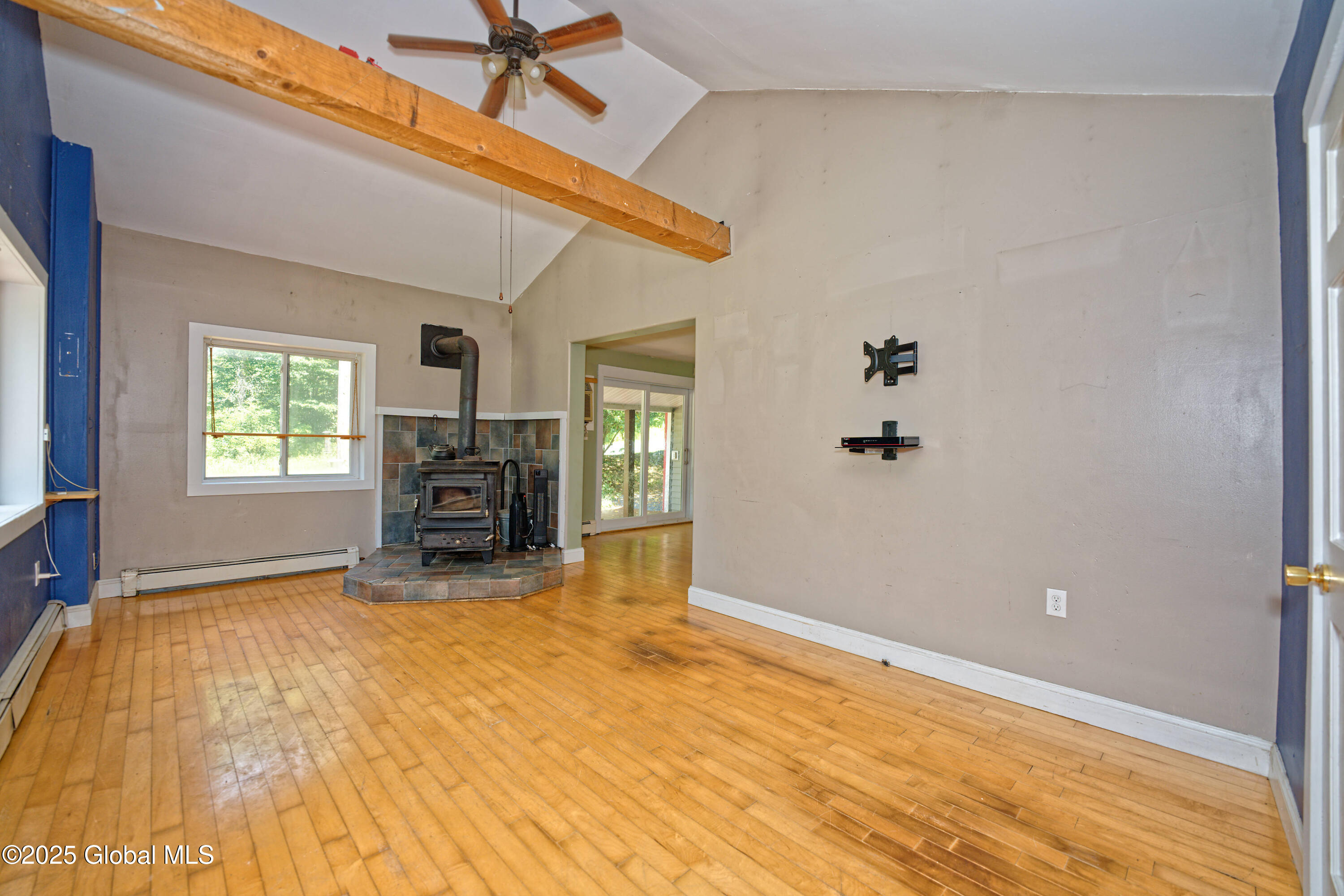 962 Camden Valley Road Salem, NY 12873 - Photo 9 of 60 2 Livingroom 3