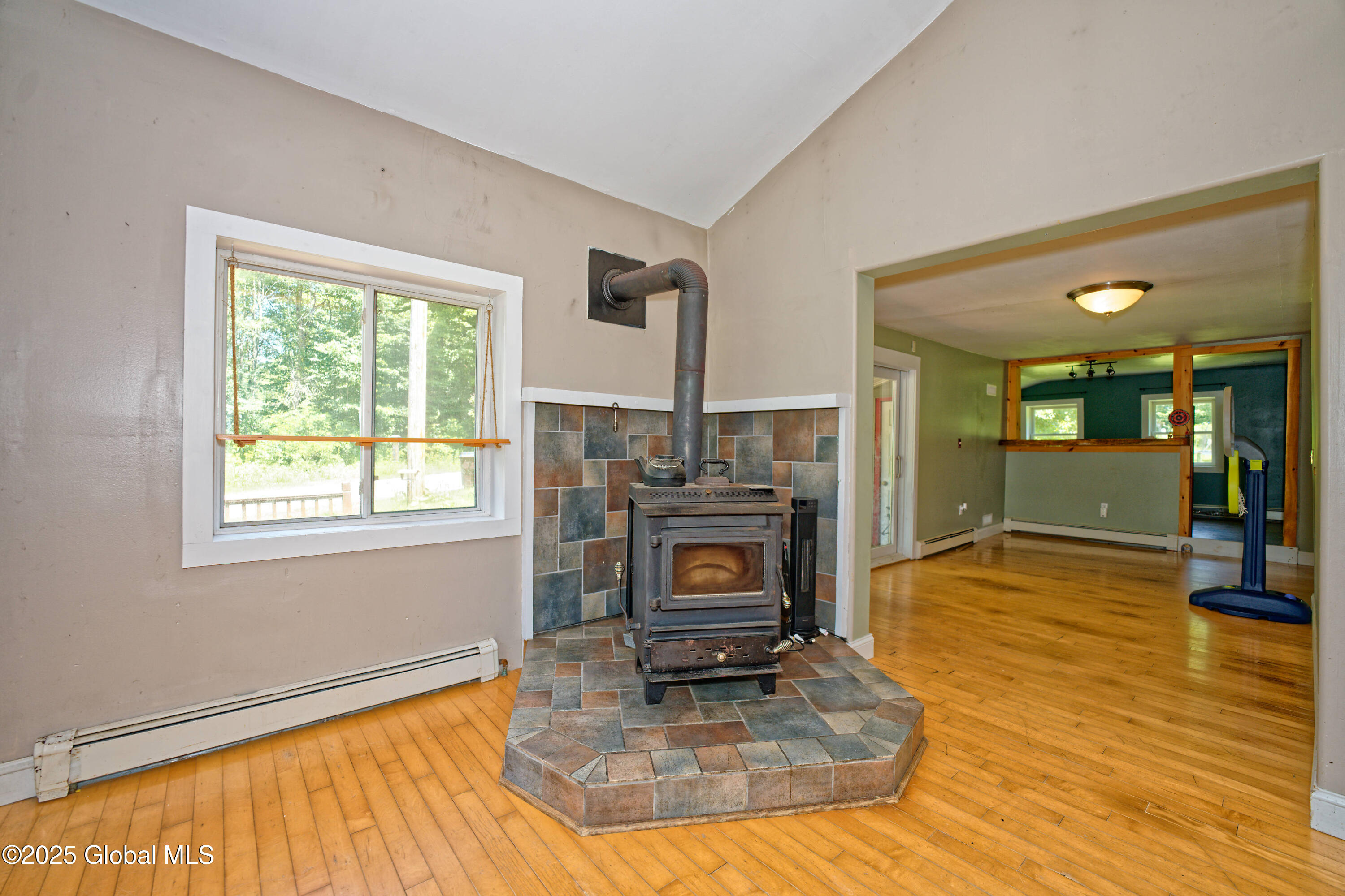 962 Camden Valley Road Salem, NY 12873 - Photo 10 of 60 2 Livingroom 4