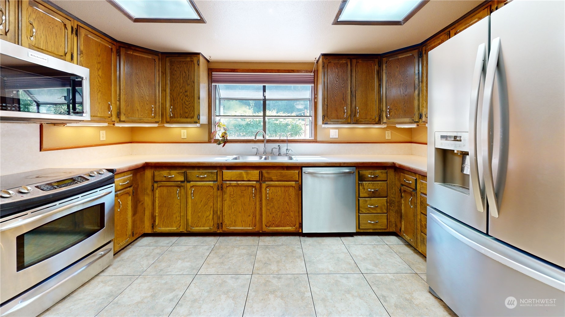 4767 Blank Road Sedro-Woolley, WA 98284 - Photo 8 of 36 Gallery Image 8