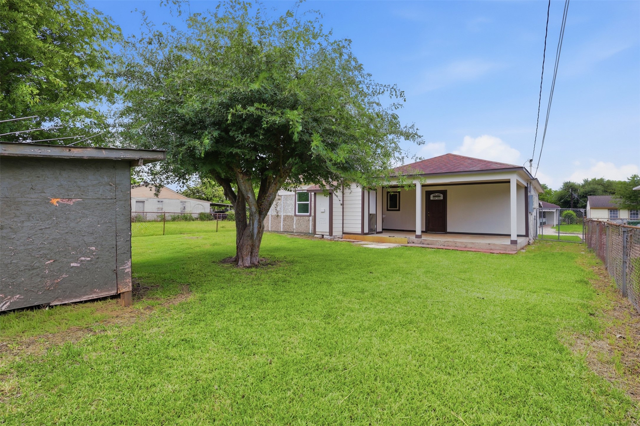 407 Meters Street Houston, TX 77020 - Photo 21 of 22 Back Yard