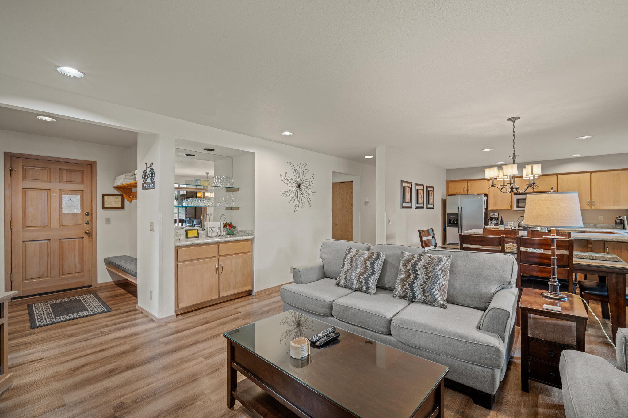 57393 Beaver Ridge Loop, Unit 39B2 Sunriver, OR 97707 - Photo 7 of 25 7-web-or-mls-Ridge Condo 39-07